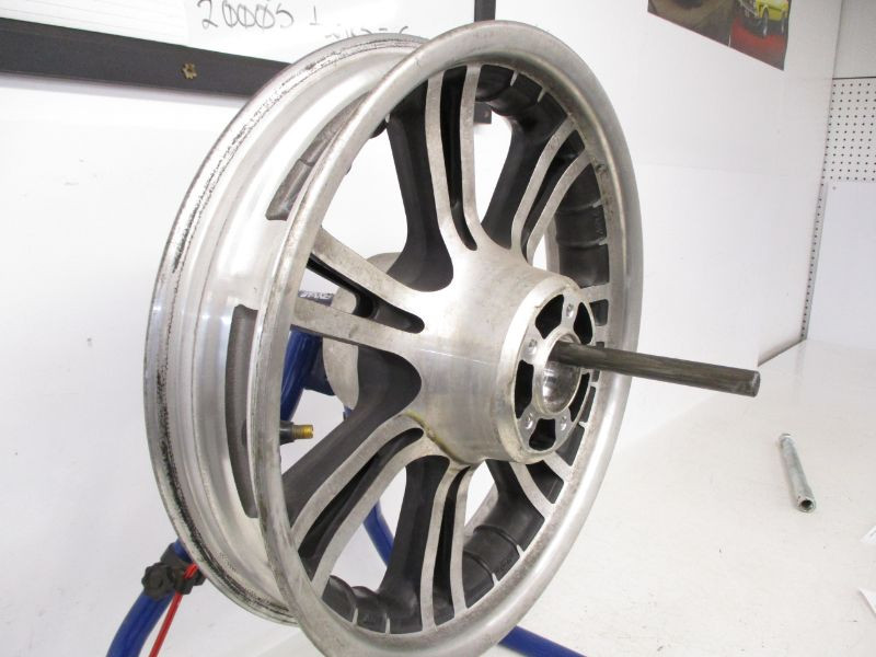 2009-2021 Harley Davidson Tri Glide Front Wheel 16x3.0 83326-09